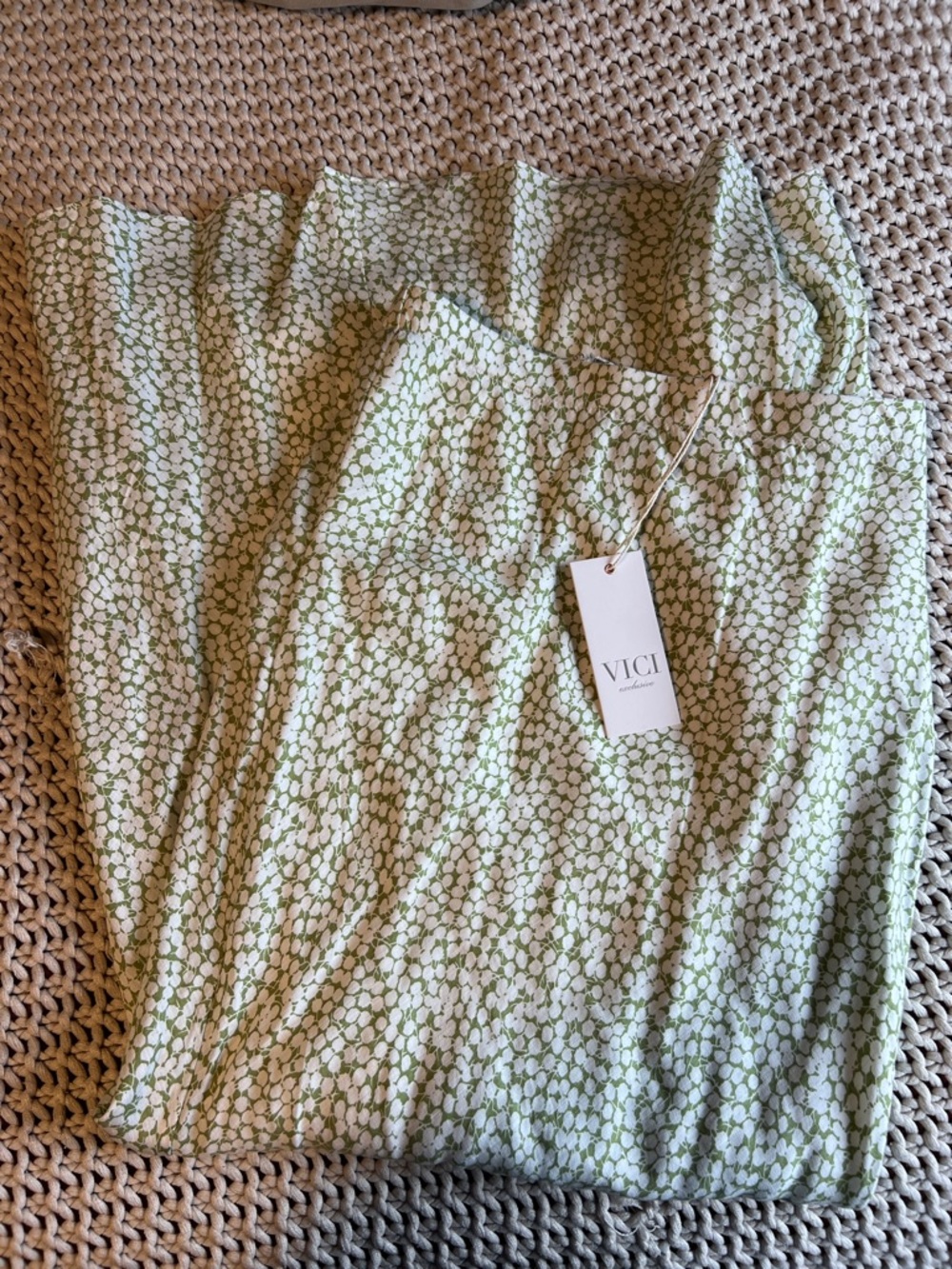 Vici Olive Green and White Floral Maxi Skirt